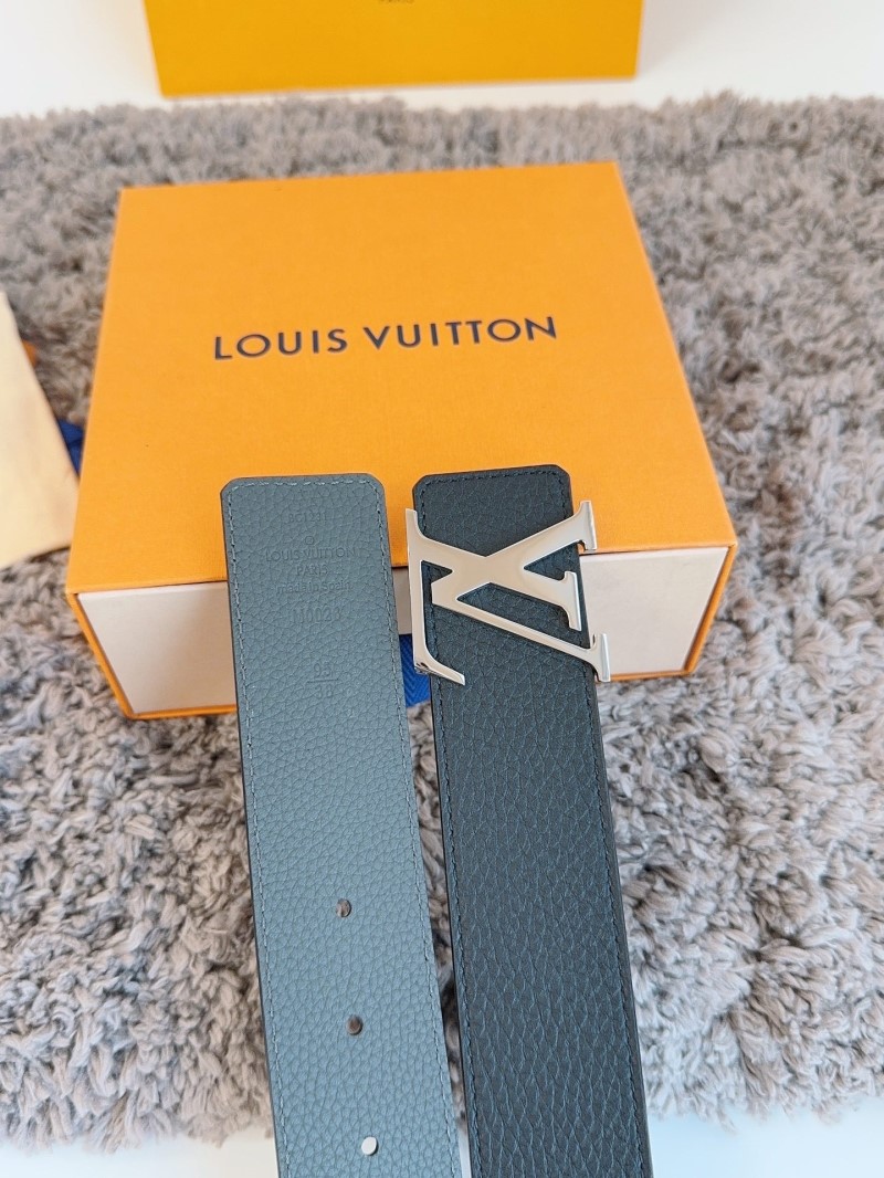 l0vis Vvtt0n belts